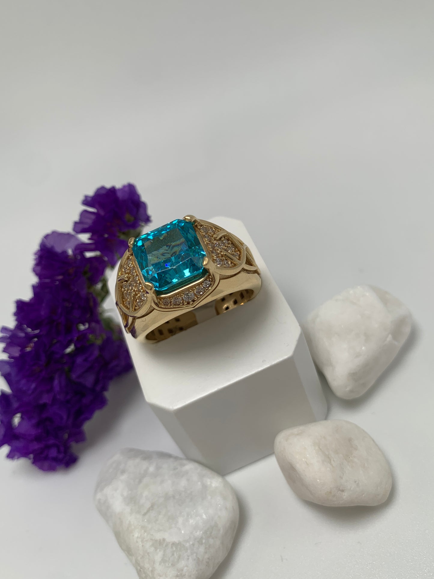 Anillo de Piedra Cuadrada Azul