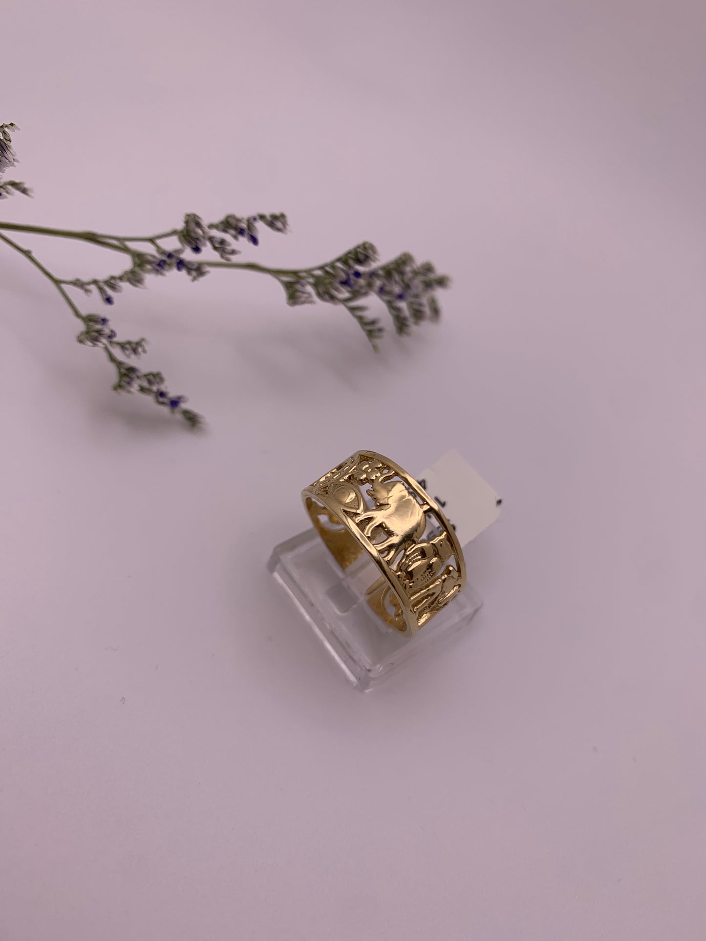 Simple Lucky Ring