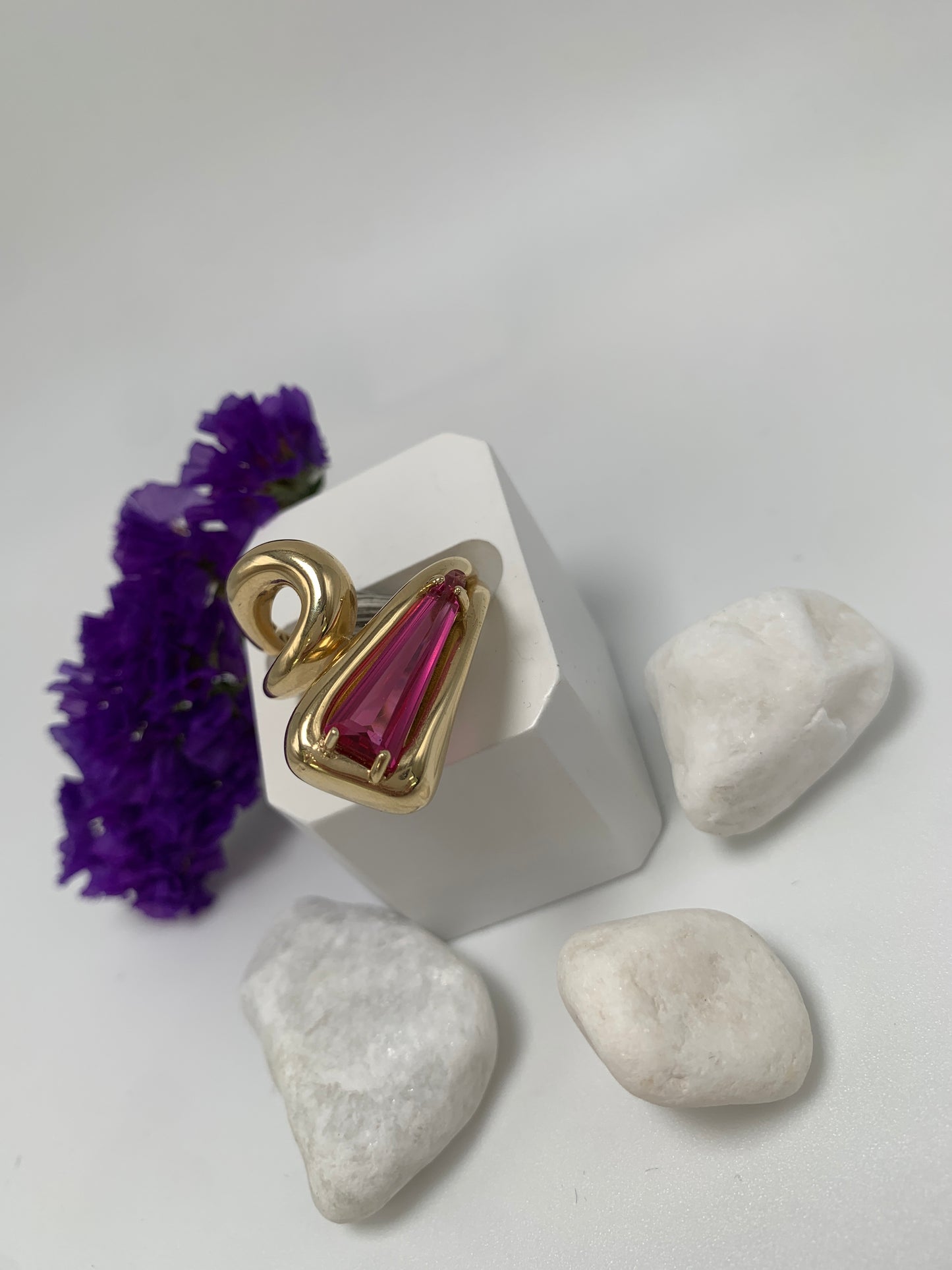 Anillo Piedra Rosada