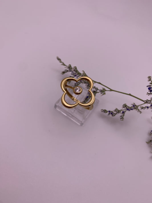 Large Flower Ring - 10K Gold