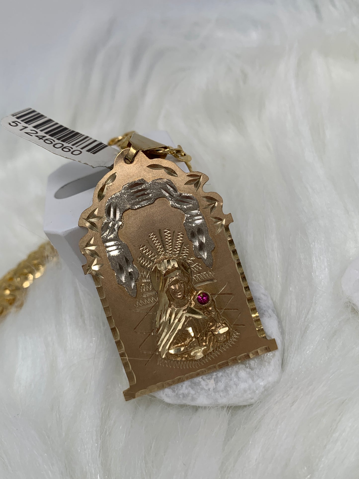 Dije De Santa Barbara