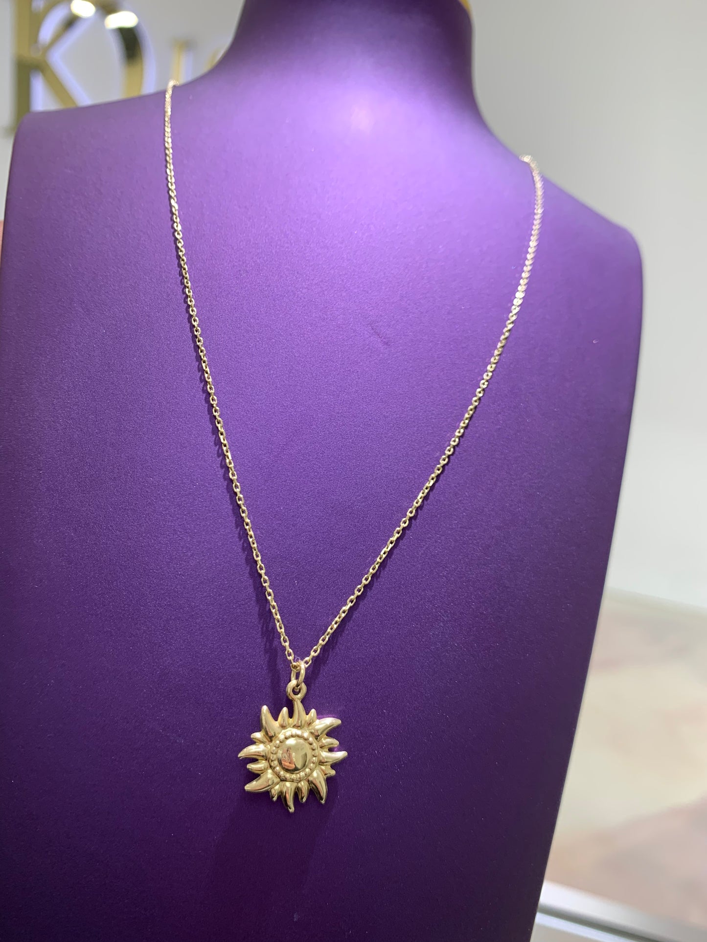 Cadena con Dije De Sol 16"